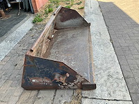 05 bb 1680 graafbak schranklader / bobcat - afbeelding 3 van  8