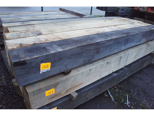 0,50 m³ eiken balken 200x200 - afbeelding 2 van  5