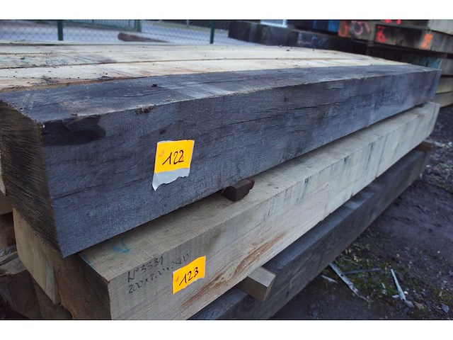 0,50 m³ eiken balken 200x200 - afbeelding 3 van  5