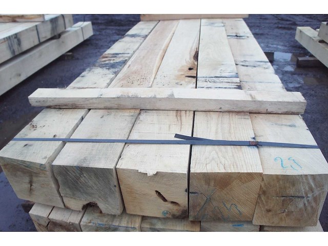 0,50 m³ eiken balken 200x200 - afbeelding 3 van  4