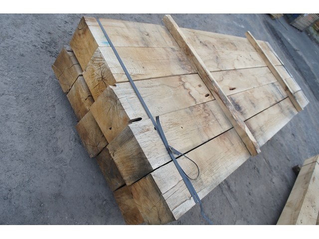 0,60 m³ eiken balken 200x200 - afbeelding 3 van  5