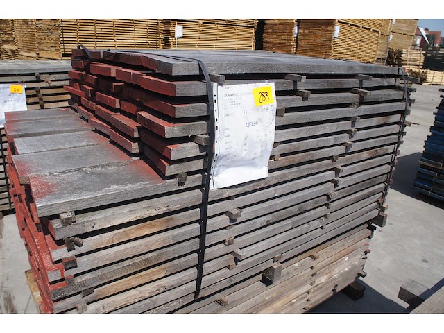 0,62 m³ eiken planken 30mm rustiek - afbeelding 1 van  4