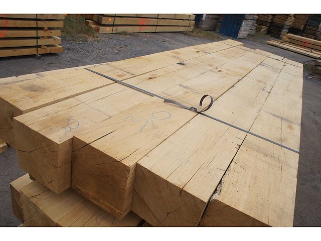 0,63 m³ eiken balken 200x200 - afbeelding 3 van  5