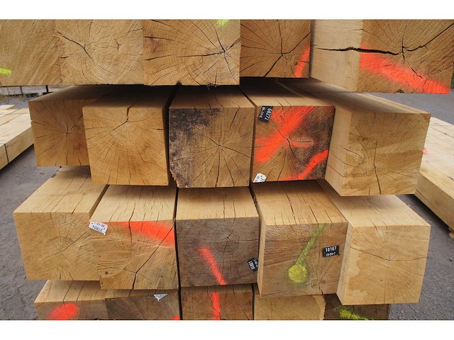 0,63 m³ eiken balken 200x200 - afbeelding 4 van  4