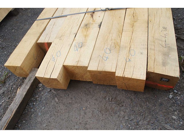 0,65 m³ eiken balken 150x150 - afbeelding 3 van  4