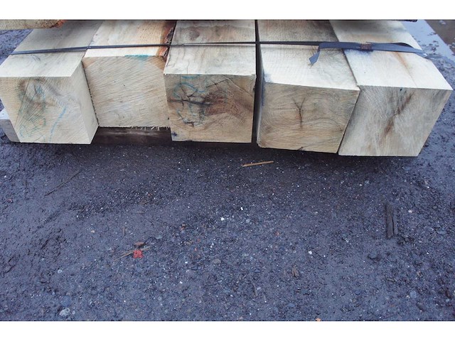 0,71 m³ eiken balken 200x200 - afbeelding 3 van  4