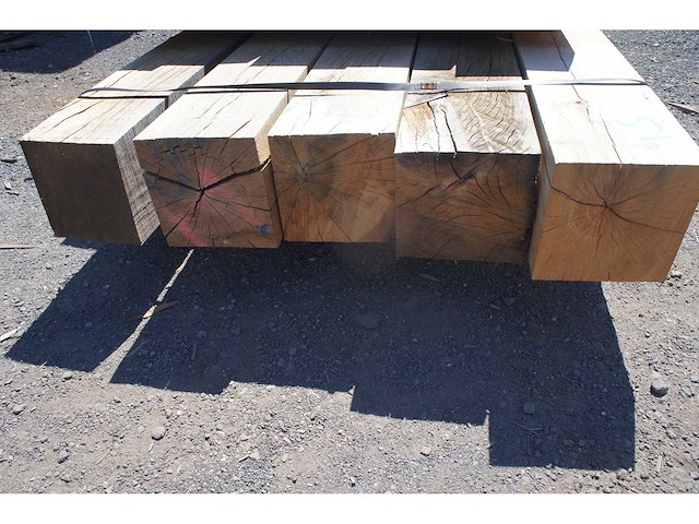 0,80 m³ eiken balken 200x200 - afbeelding 4 van  5