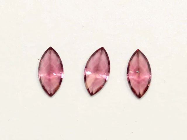 0,84 ct. marquise-vorm roze rozenkleur rodoliet-edelsteen - afbeelding 5 van  6