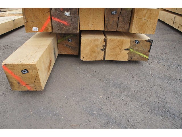 0,86 m³ eiken balken 200x200 - afbeelding 4 van  4