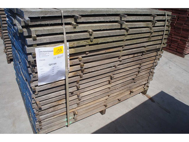 0,95 m³ eiken planken 30mm rustiek - afbeelding 1 van  4