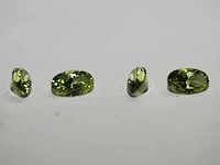 0,97ct. ovaal appelgroene peridoot-edelsteen - afbeelding 2 van  6