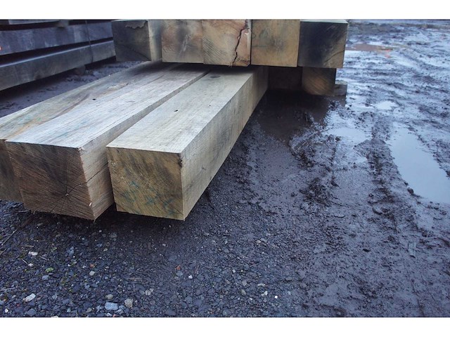 0,98 m³ eiken balken 200x200 - afbeelding 3 van  4
