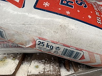 1 / 2 pallet safe road salt - afbeelding 3 van  3