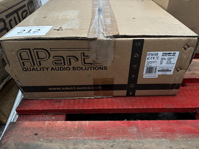 1 3-kanaals versterker apart champ-3d - afbeelding 1 van  3