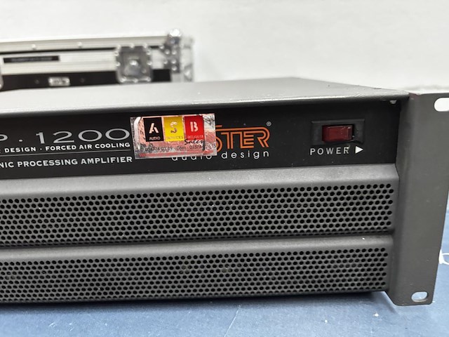 1 3-kanaals versterker master tp 1600 - afbeelding 3 van  3