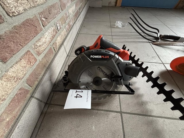 1 accu cirkelzaag powerplus powdp25230 - afbeelding 1 van  3