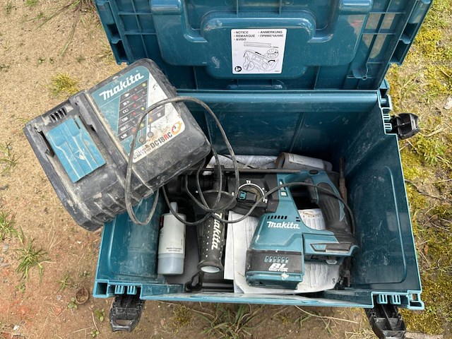 1 accu combihamer makita dhr243 - afbeelding 1 van  3