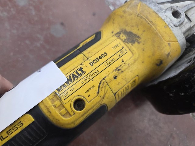 1 accu haakse slijper dewalt dcg405 - afbeelding 5 van  5