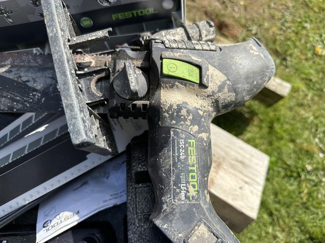 1 accu isolatiezaag festool isc 240 - afbeelding 2 van  2