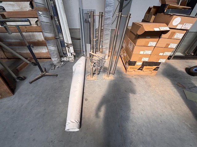 1 alu bannerhouder wo met verlichting + blanco bannerdoek - afbeelding 1 van  4