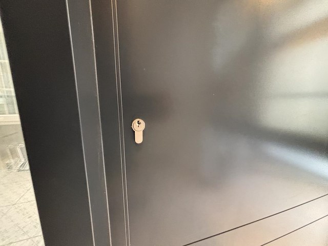 1 alu voordeur met vast paneel met glas aliplast - afbeelding 2 van  4