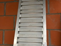 1 aluminium oprijplaat afm l250xb30 cm - afbeelding 2 van  2