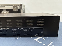 1 apart 8-kanaals versterker 8250 - afbeelding 3 van  3