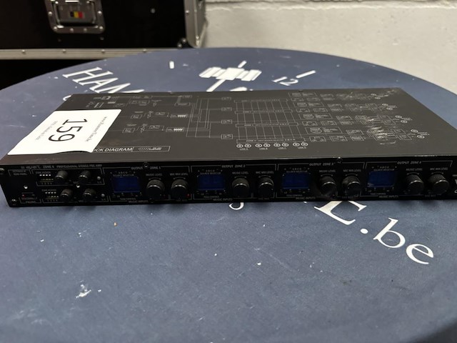 1 apart voorversterker zone 4 - afbeelding 1 van  3