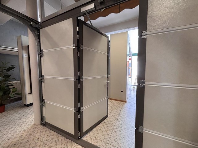 1 automatische stalen sectionaal poort adk - afbeelding 4 van  10