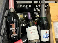 1 bak diverse wijnsoorten - afbeelding 3 van  3