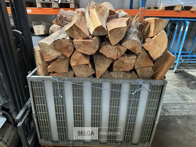 1 bak gedroogd brandhout - afbeelding 1 van  9