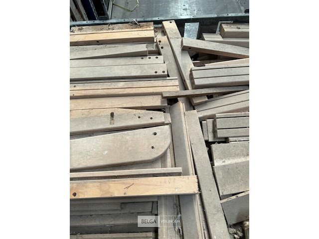 1 bak gedroogd brandhout - afbeelding 6 van  7