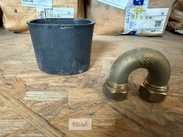 1 bakje met koperen bogen - afbeelding 1 van  4