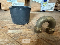 1 bakje met koperen bogen - afbeelding 1 van  4