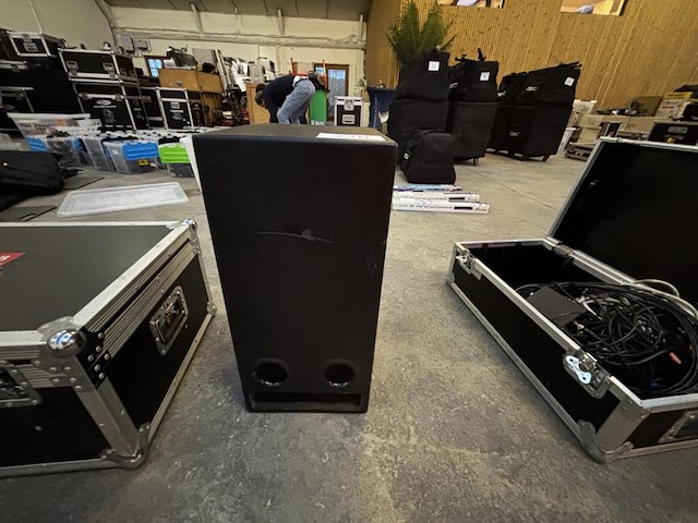 1 baskast apart sub2200 - afbeelding 1 van  3