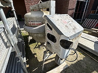 1 betonmolen altrad - afbeelding 3 van  4