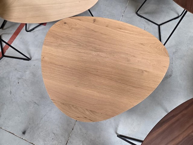 1 bijzettafel eikenhout twinny - afbeelding 2 van  6