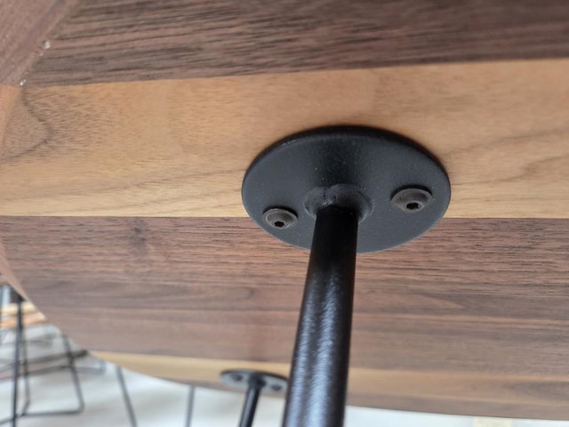 1 bijzettafel massief notenhout brady - afbeelding 4 van  5