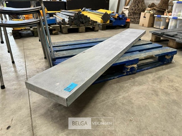 1 blauwsteen - afbeelding 2 van  3