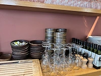 1 buffetkast met inhoud - afbeelding 5 van  7