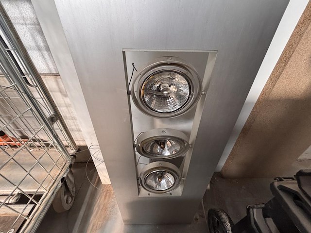 1 bureauverlichtingsarmatuur - afbeelding 2 van  3