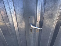 1 container zonder inhoud - afbeelding 2 van  3