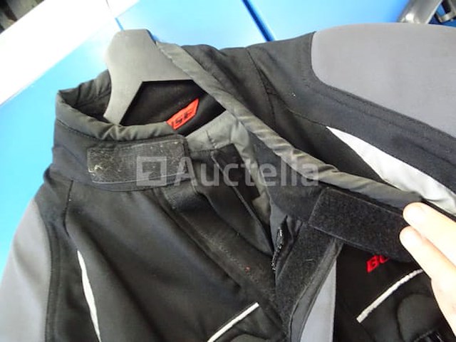 1 damesbikerset (helm, handschoenen, jas, broek) - afbeelding 5 van  15