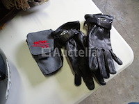1 damesbikerset (helm, handschoenen, jas, broek) - afbeelding 8 van  15