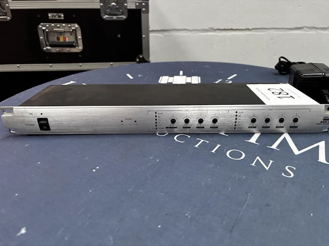 1 dap audio mixer asd-24 - afbeelding 1 van  4