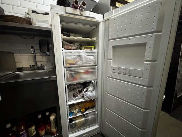 1 diepvieskast siemens hoog model - afbeelding 3 van  3