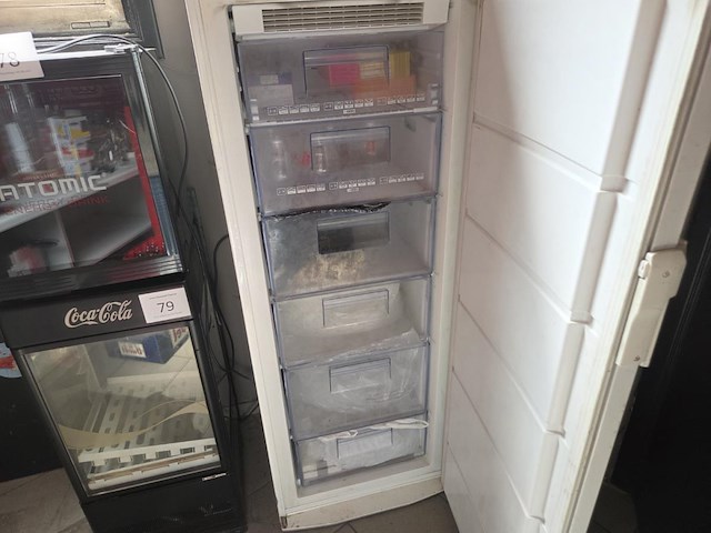 1 diepvrieskast aeg - afbeelding 3 van  3