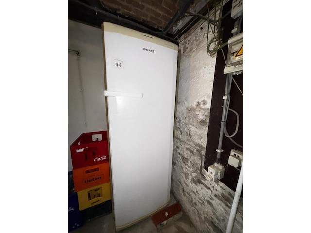 1 diepvrieskast beko - afbeelding 1 van  3