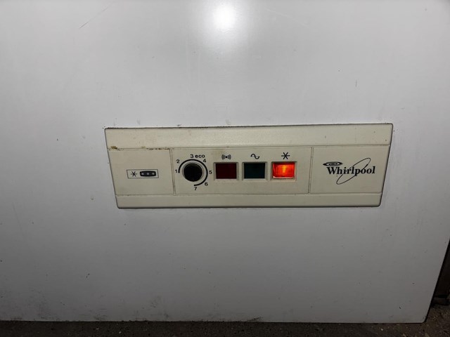 1 diepvrieskoffer whirlpool - afbeelding 2 van  3