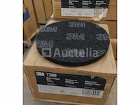 1 doos - 3m™ 7200 zwarte stripperpad. diameter 17" (430 mm) – 5 nieuwe schijven - afbeelding 2 van  5